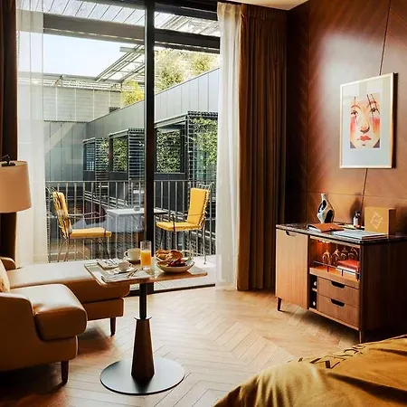 Madame Rêve Hotel Paris