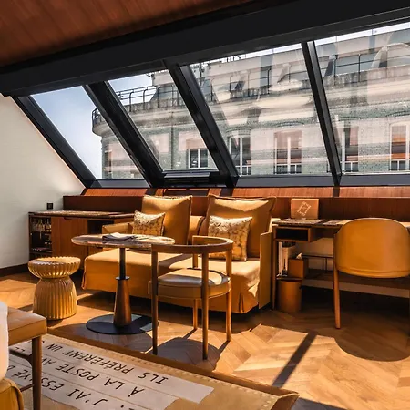 Madame Rêve Hotel Paris