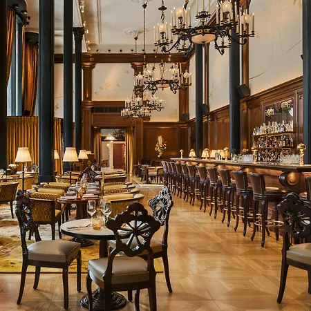 Madame Rêve Hotel Paris