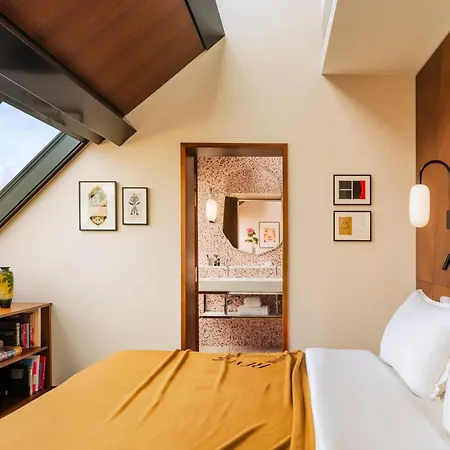 Madame Reve Hotel