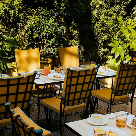 Hotel Madame Reve Parigi