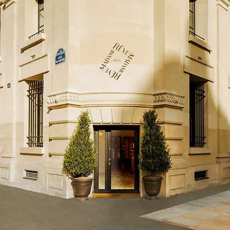 Madame Reve Hotel Parijs