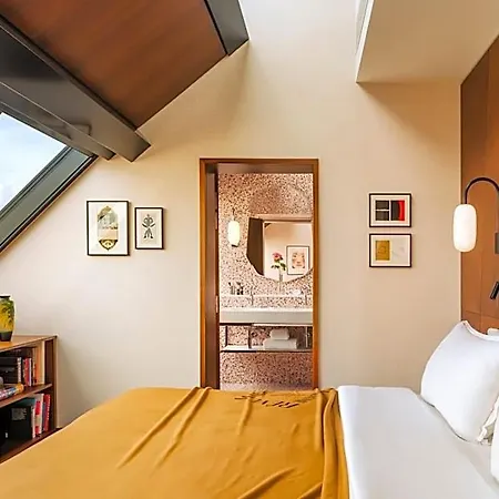 Hotel Madame Reve Paris