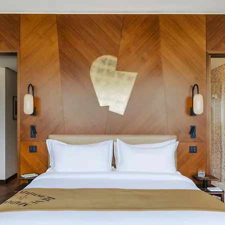 Hotel Madame Reve 5*