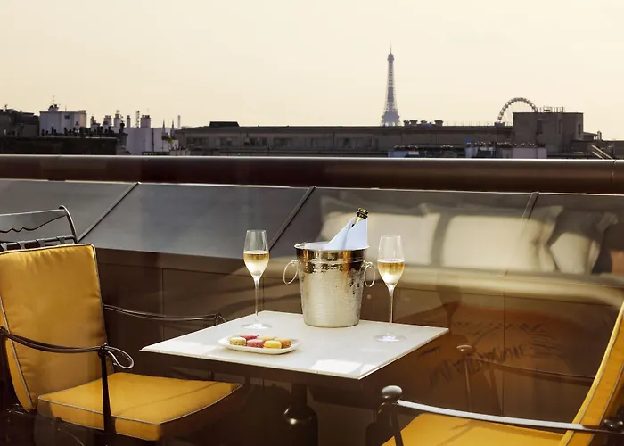 Madame Rêve Hotel Paris