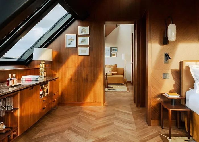 Madame Rêve Hotel Paris