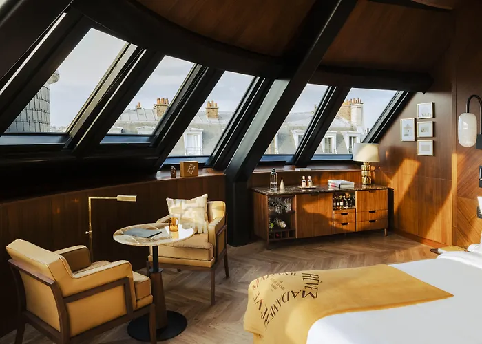 Madame Rêve Hotel 5*