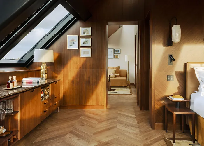 Madame Rêve Hotel Paris