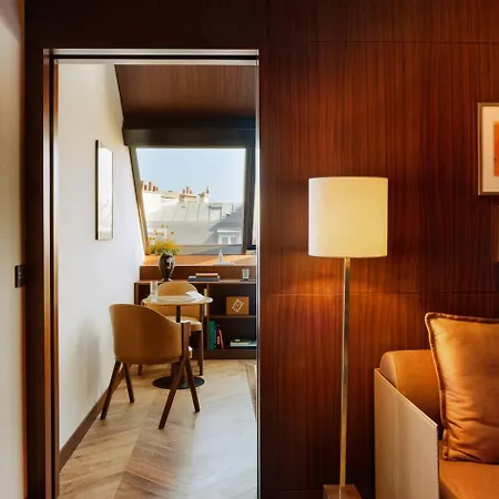 Hotel Madame Reve 5*