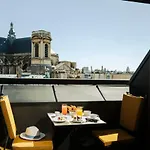 Madame Rêve Hotel