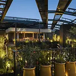 Madame Rêve Hotel Paris