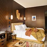 Hotel Madame Rêve